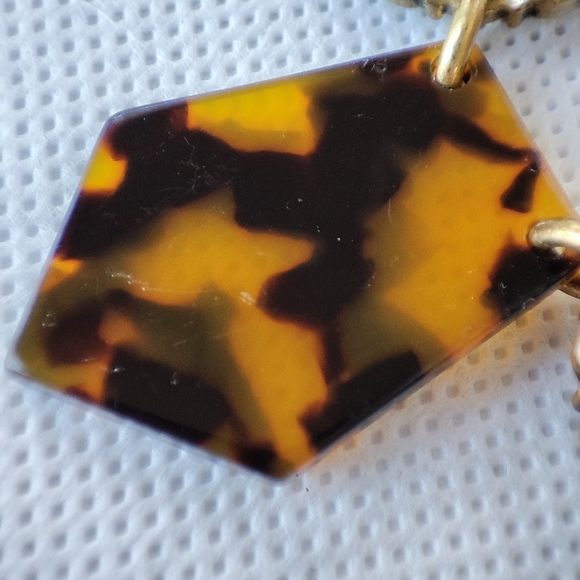 J. Crew Signed Lucite Faux Encrusted Teardrop Dramatic Statement Necklace EUC - Picture 10 of 14